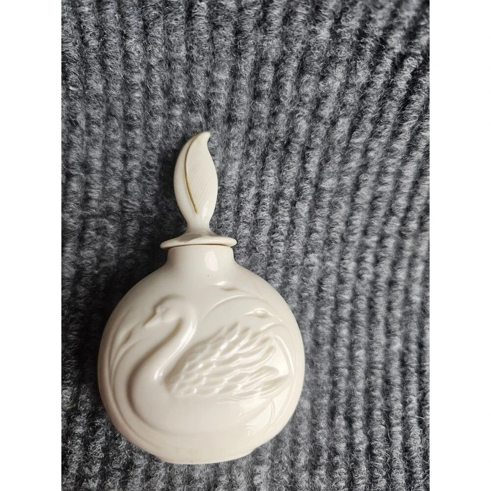 Vintage Lenox Fine China Swan Collection Perfume Bottle With Stopper - Picture 2 of 4